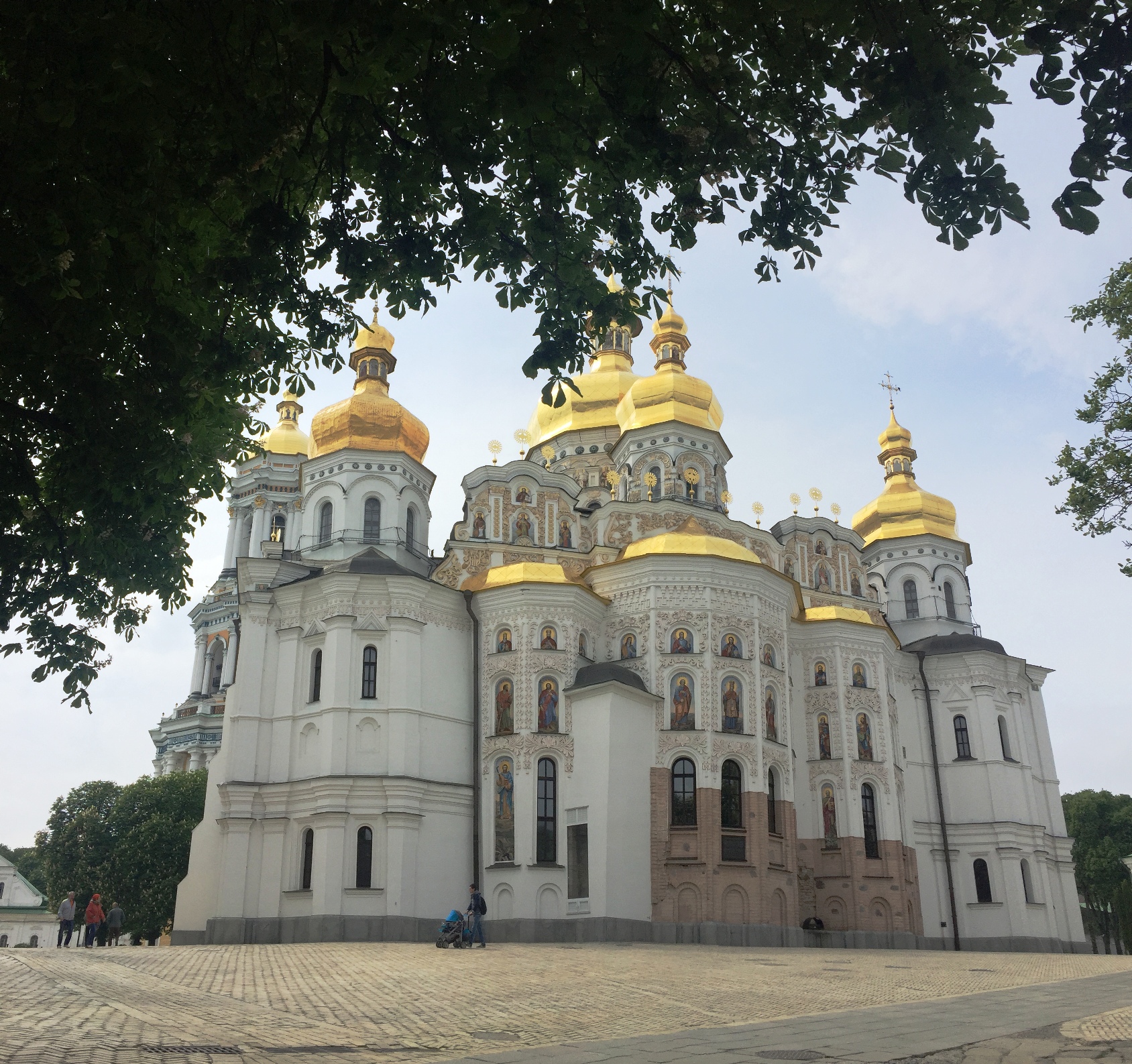 Kiev Mağaralar Manastırı