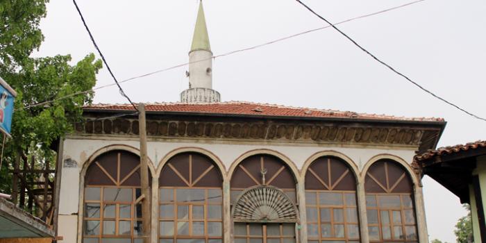 cumalikizik_camii.jpg 