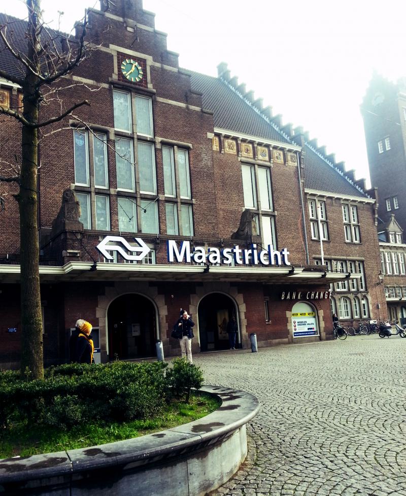 Maastricht tren istasyonu