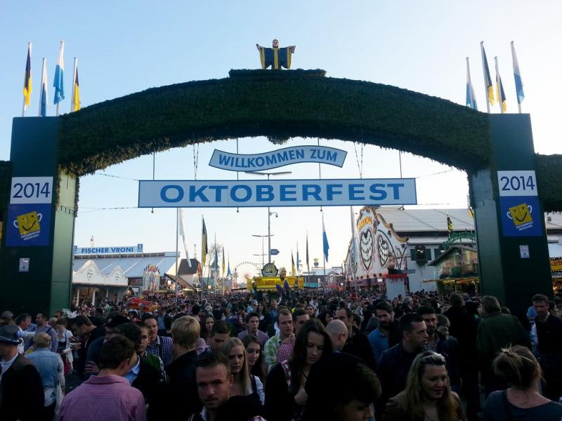 Münih Gezi Rehberi: Almanya Bira Festivali: Münih Oktoberfest | Gezimanya