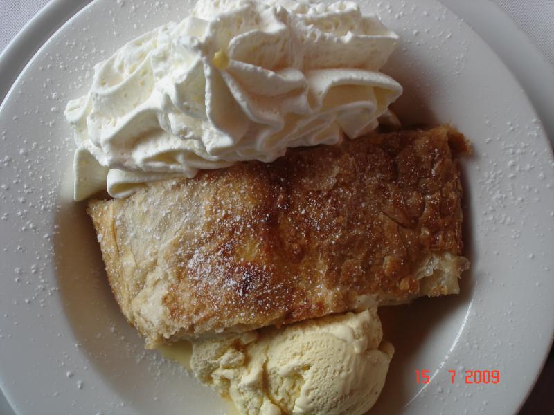 Apfel Strudel