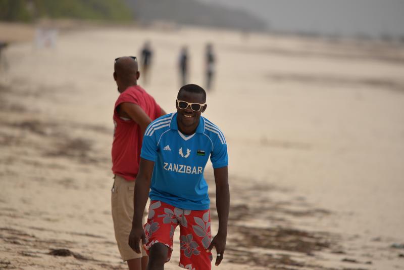 Yerel tur rehberimiz Santiago