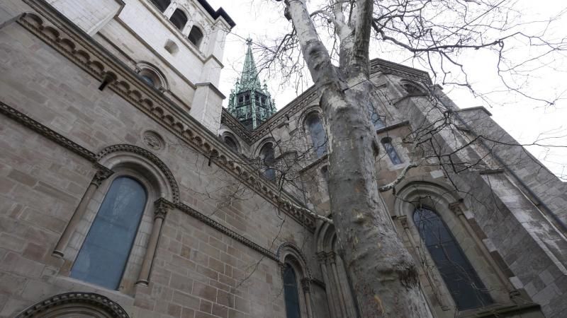 Cenevre st peter katedrali dış