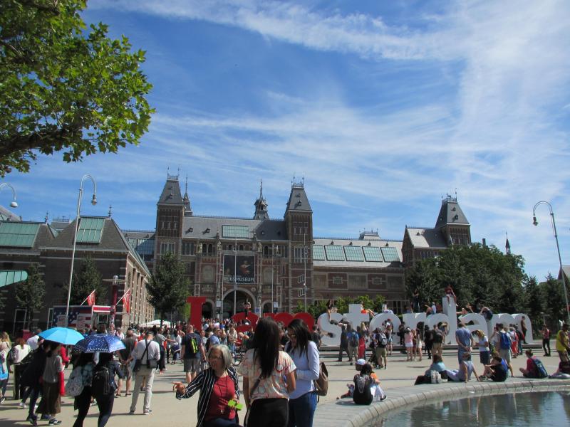 Amsterdam yazısı