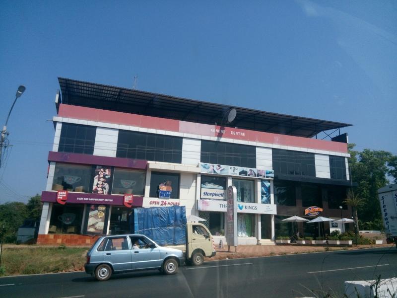 6 aylık sürede zamanımın çoğunun geçtiği yer , Sita Travel .