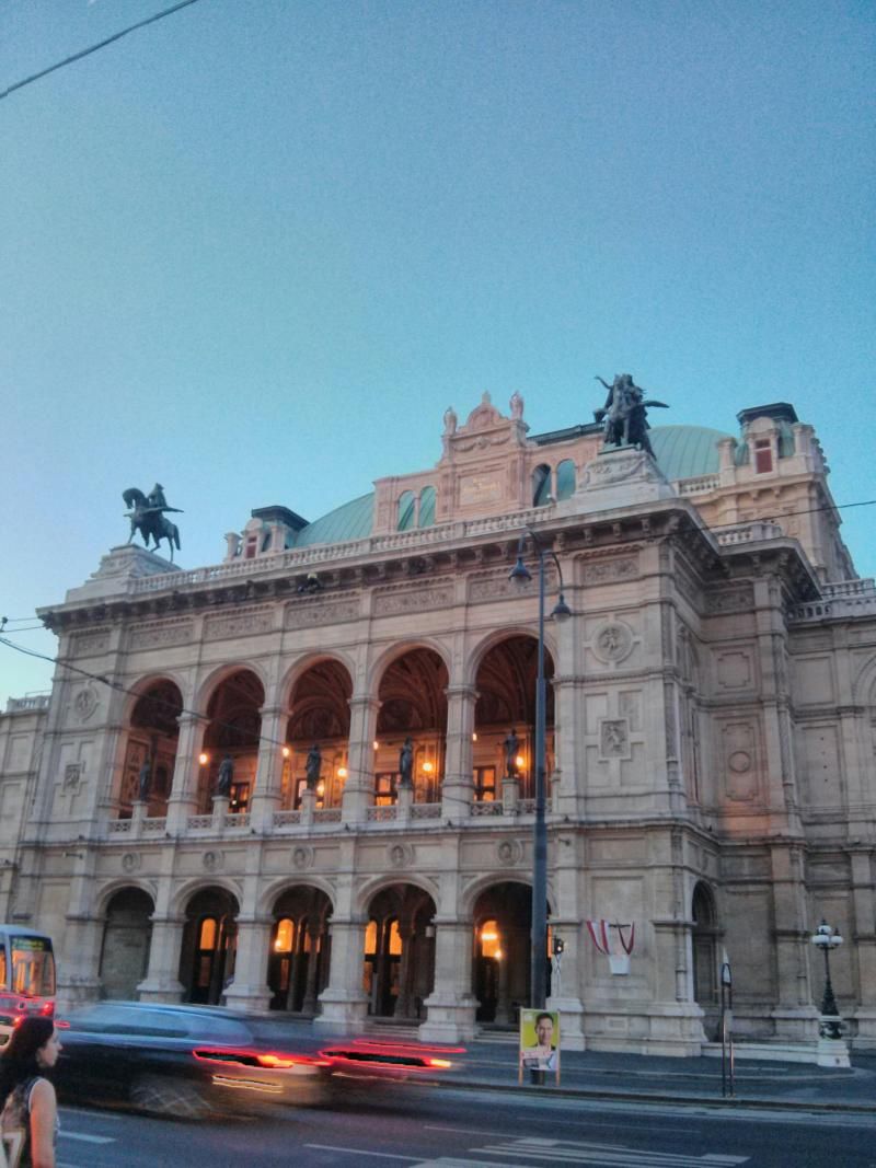 Viyana Devlet Opera ve Balesi