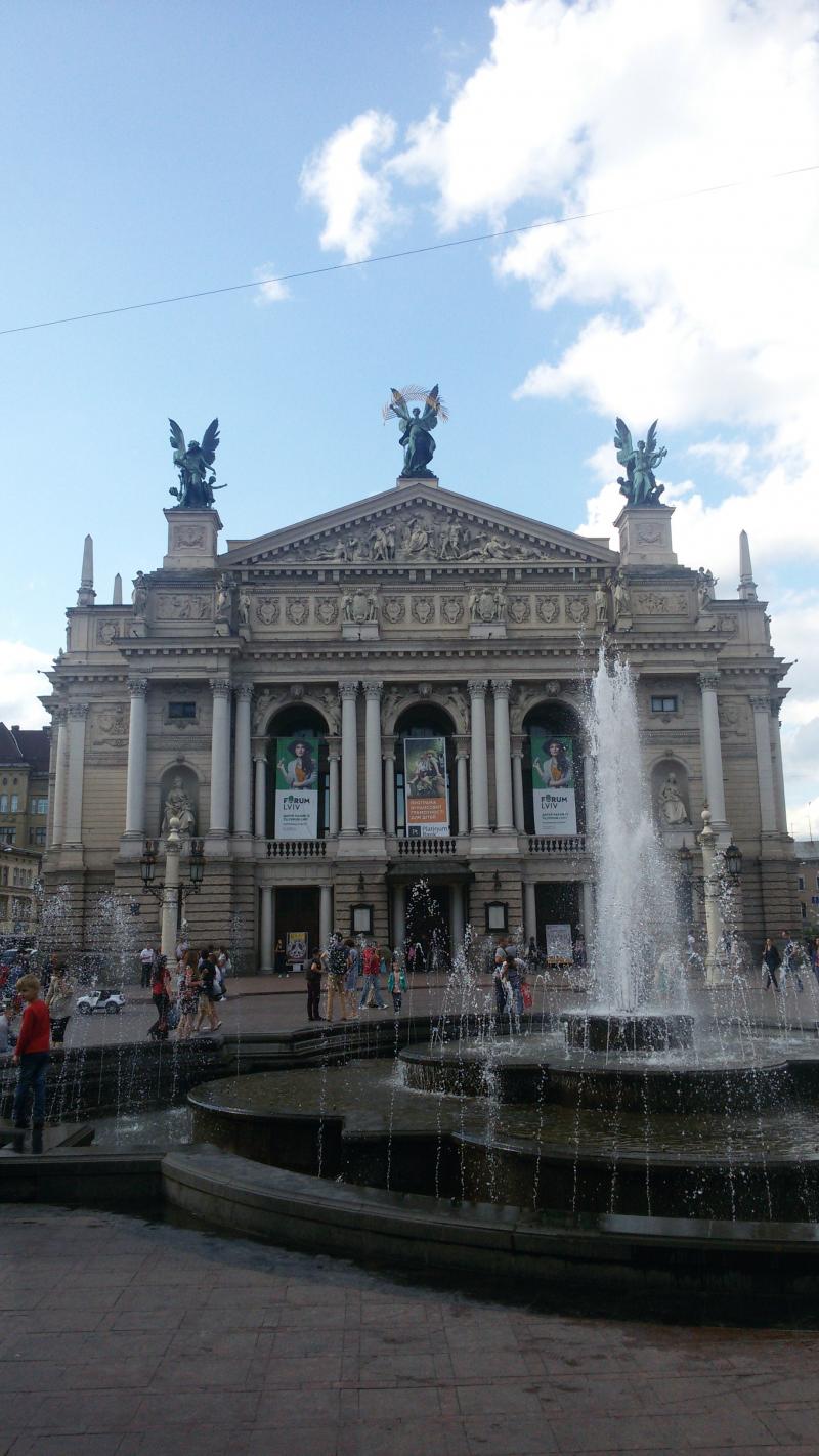 Lviv Opera Binası