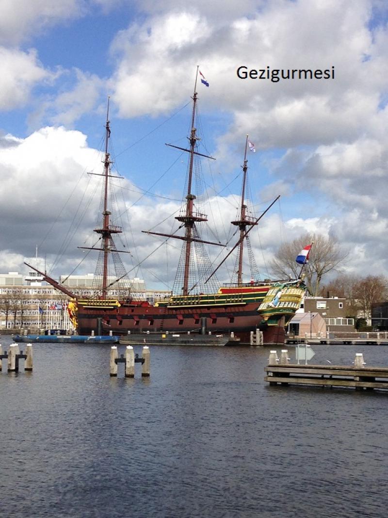 Amsterdam Deniz Müzesi