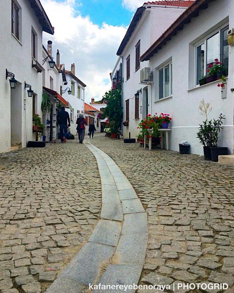 Sığacık sokakları