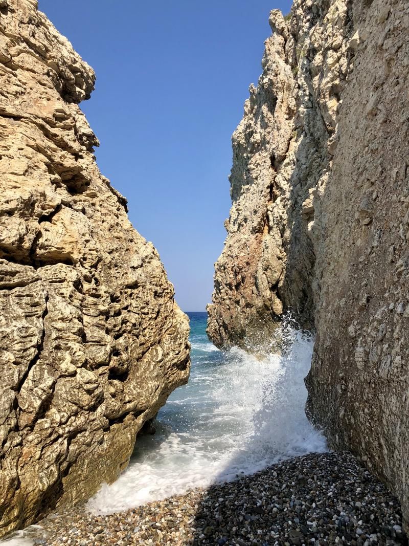 Tsobou Beach