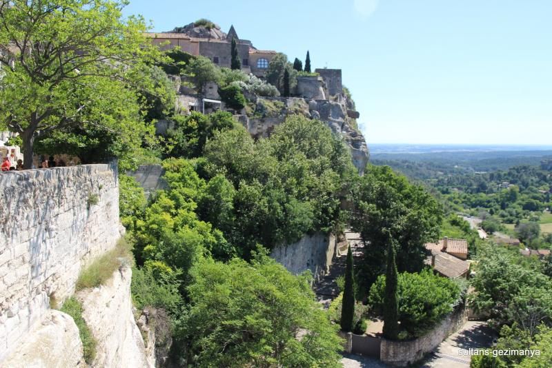 Les Baux-de- Provence