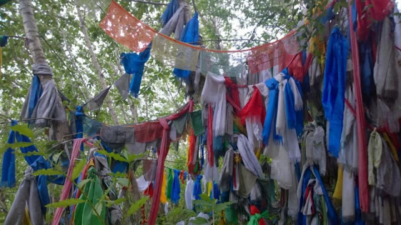 Kunduz Arjaan'ındaki rengarek çaputlar