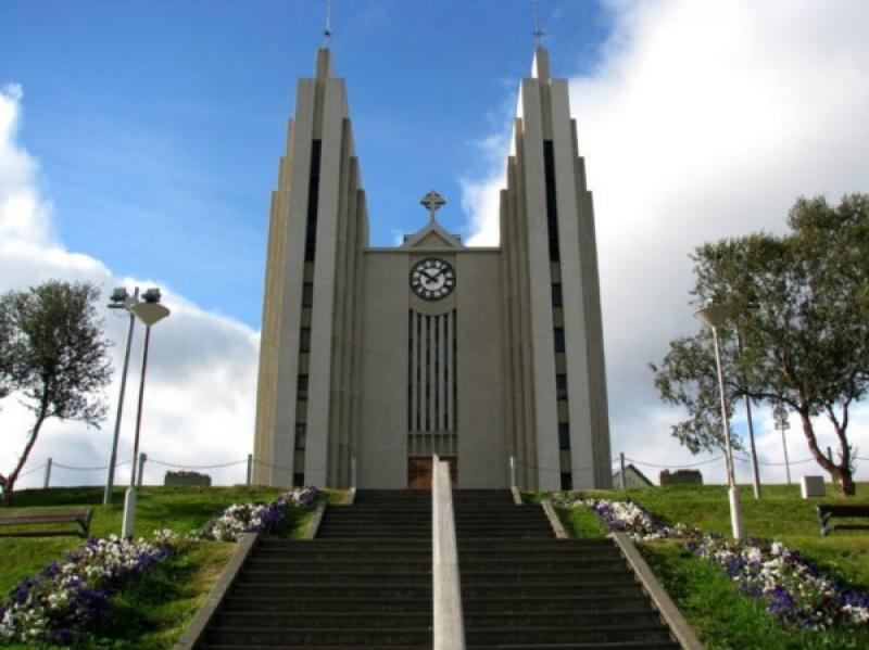 Akureyrarkirkja.jpg