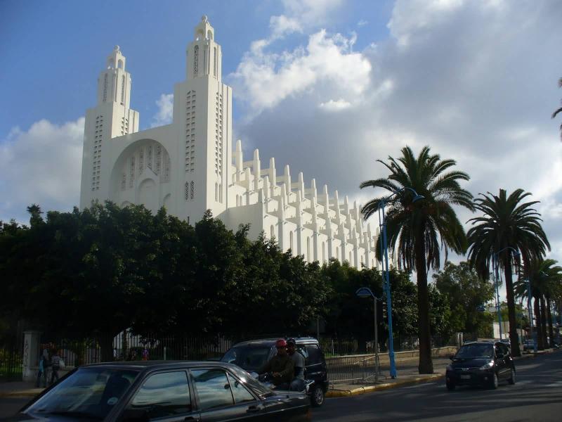 Casablanca-Cathedral-View-From-The-Road.jpg