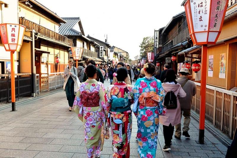 Gion-District-Kyoto-Japan-1080x720.jpg