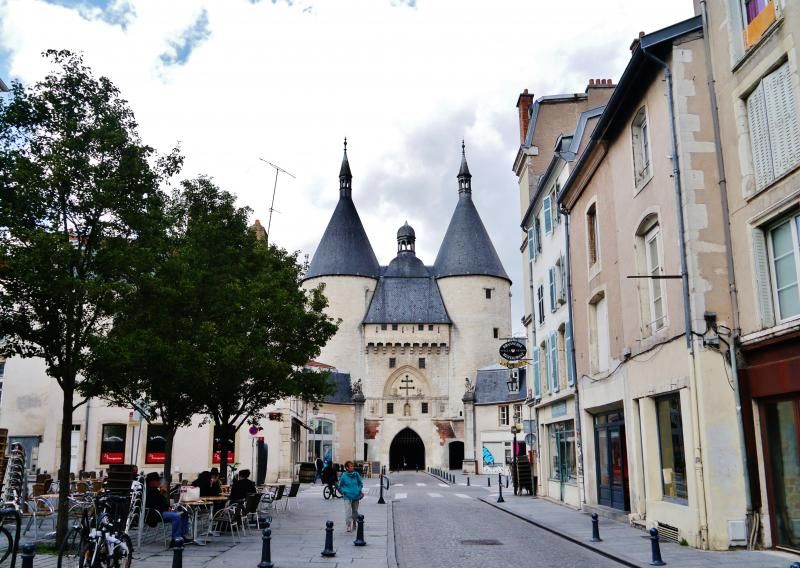 Nancy_Porte_de_la_Craffe_2.jpg