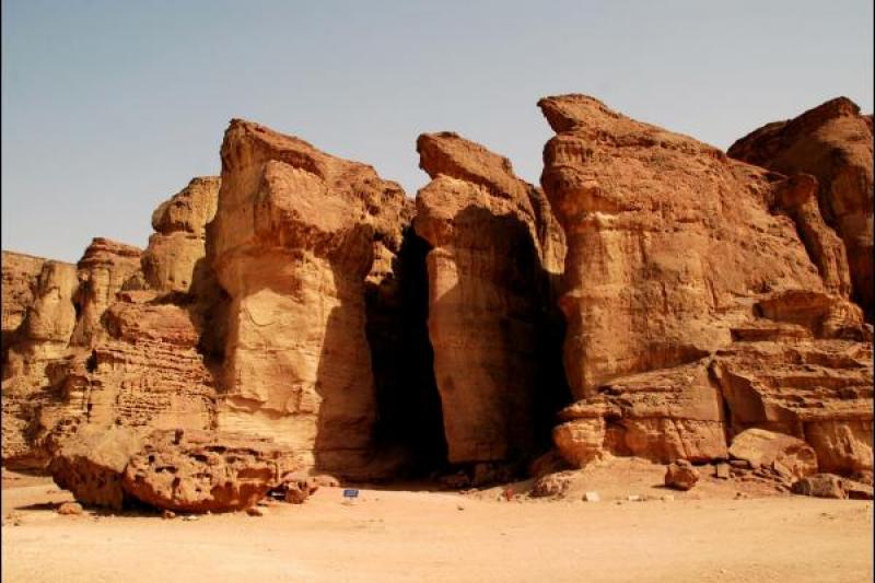 Timna-National-Park-Solomons-Pillars.jpg