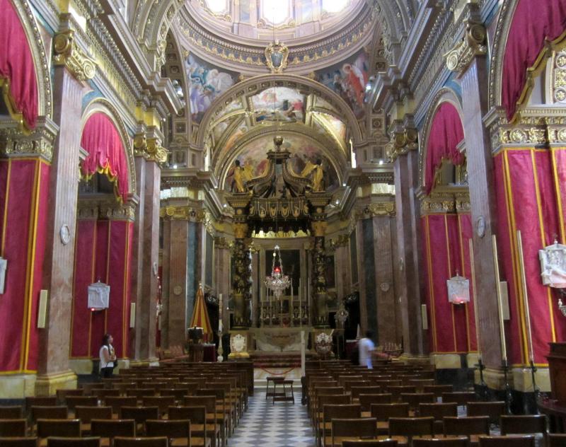 Victoria_-_Chiesa_di_San_Giorgio_interno.jpg