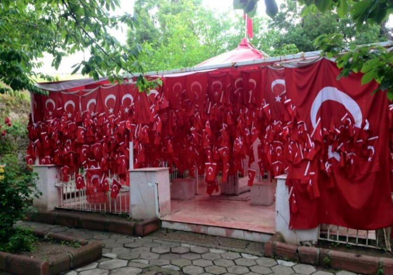 bayrakli-baba-302-93486.jpg