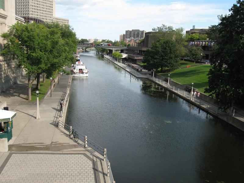 rideau-canal-322821_960_720.jpg