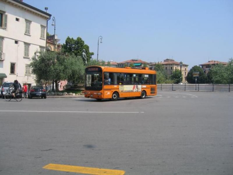 Bus_Verona.JPG