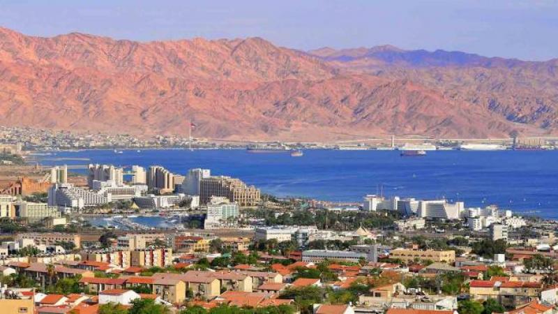 Eilat-1170-smallTabletRetina.jpg