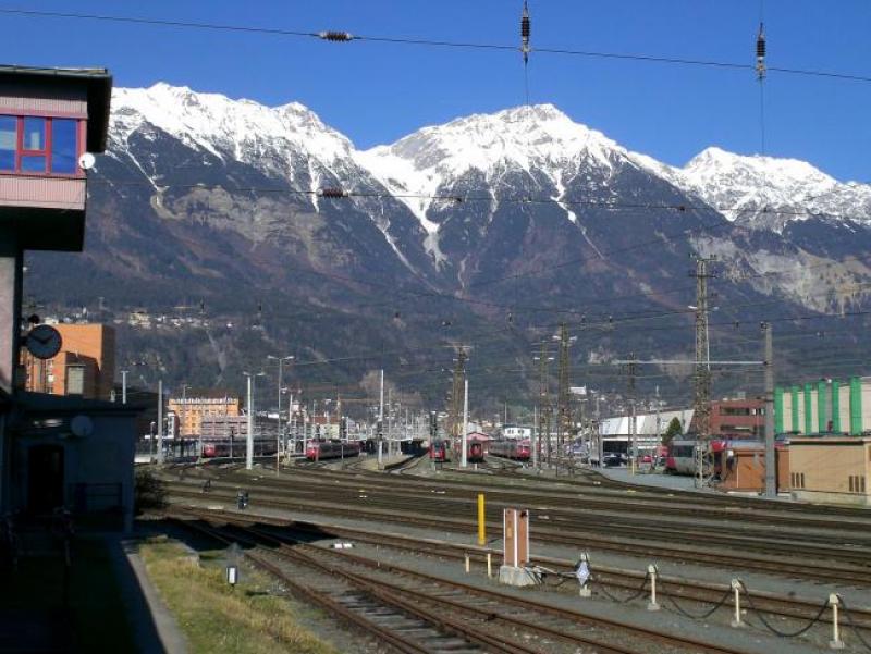 Innsbruck_Hbf_001.jpg