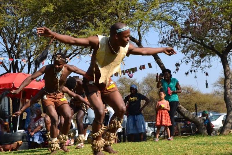 Mogwana-Dance-troup.jpg