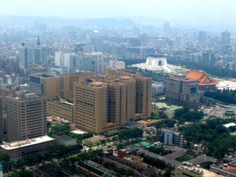 National_Taiwan_University_Hospital_Taipei.jpg