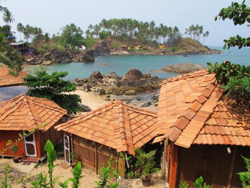 World___India_Little_houses_in_Goa_066056_.jpg
