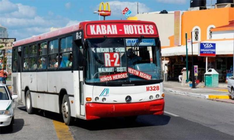 bus-cancun.jpg