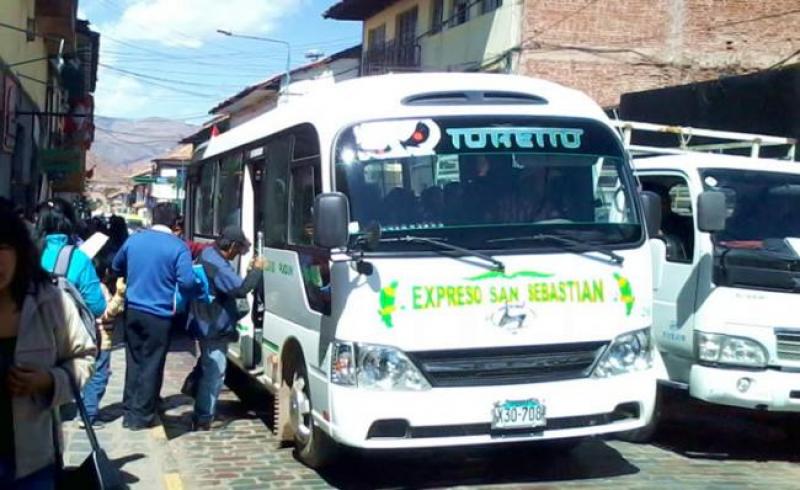 buses-in-cusco-peru.jpg