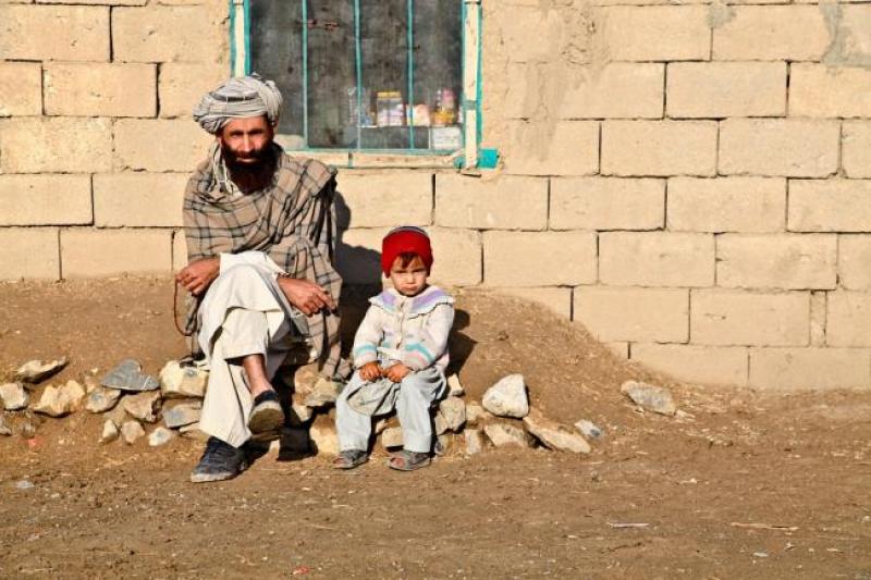 afganistan da konusulan diller gezimanya
