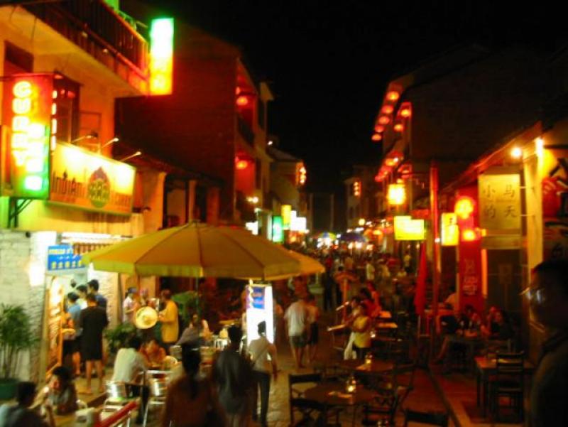 guilin-nightlife-281849.jpg