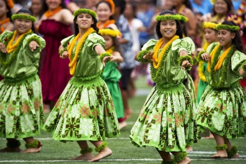 hawaiian-hula-dancers-377653_960_720.jpg