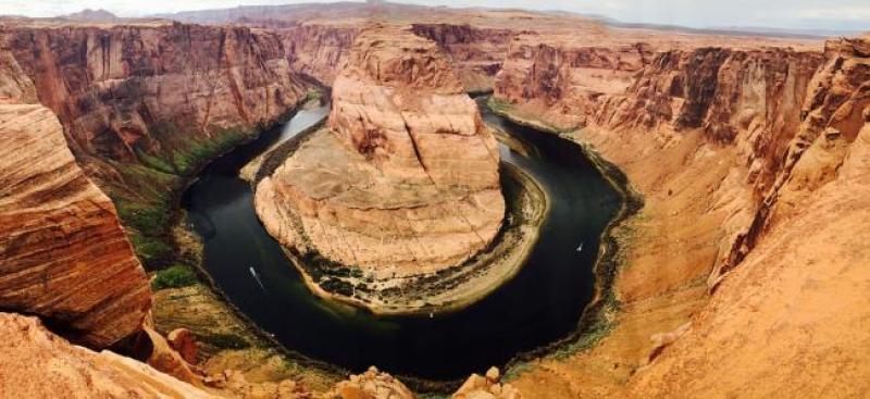 horseshoe-bend-768789_960_720.jpg