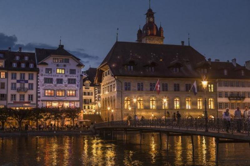 lucerne-952333_960_720.jpg