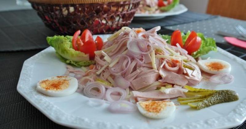 sausage-salad-1530741_960_720.jpg