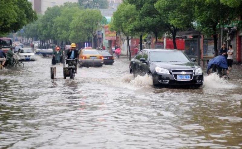 schina-flood-20100510.jpg