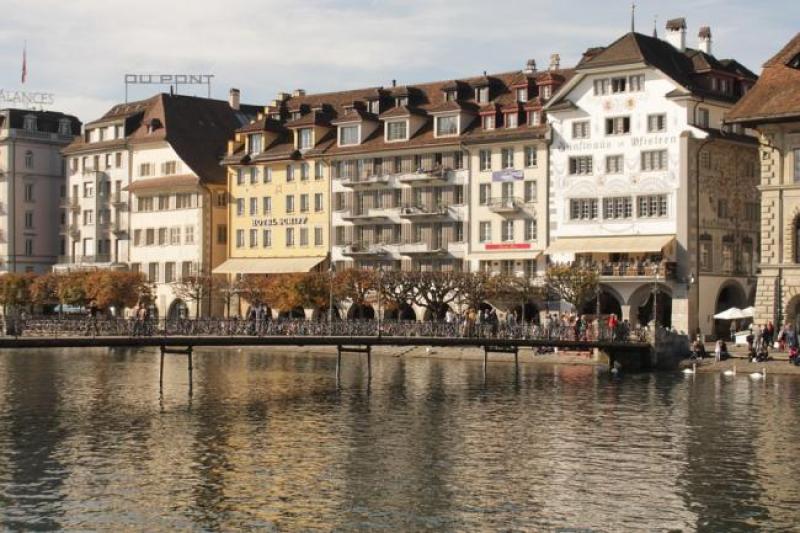 switzerland-360738_960_720.jpg