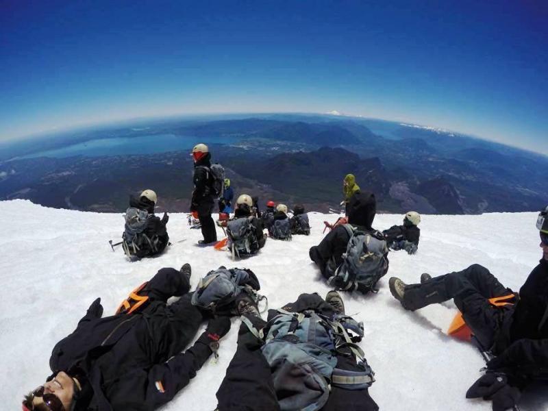 İskender Fatih Koparan: “Yeni tatlar, yeni dünyalar keşfetmek, çeşit çeşit insanlar tanımak ve bitmeyen maceralar yaşamak hayatın ta kendisi”