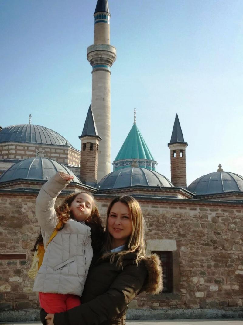 Alev Özkan: “Çocuklar da bir birey ve yeni yerler keşfetmek onların da hoşuna gidiyor”