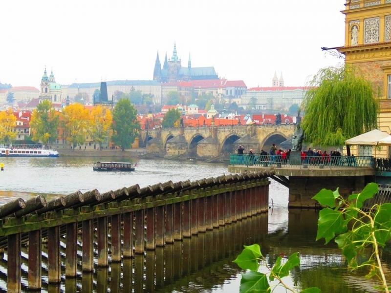 Nilay Aygün İçli: “Prag gerçekten güzel bir şehir ve ekonomik olarak da gayet uygun”