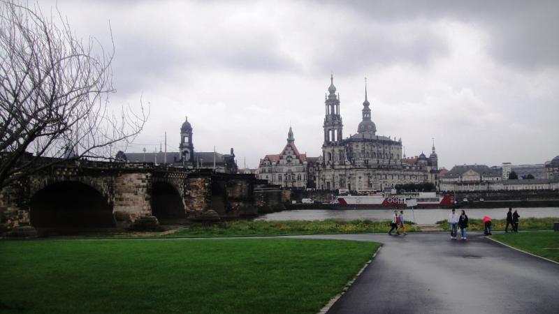 Gökmen Ükelge: “Balayı için Uzakdoğu’yu tercih etmek başlangıçta çılgınlık gibi gelmişti ancak gidip gördükçe ne kadar doğru bir seçim yaptığımızı anladık”
