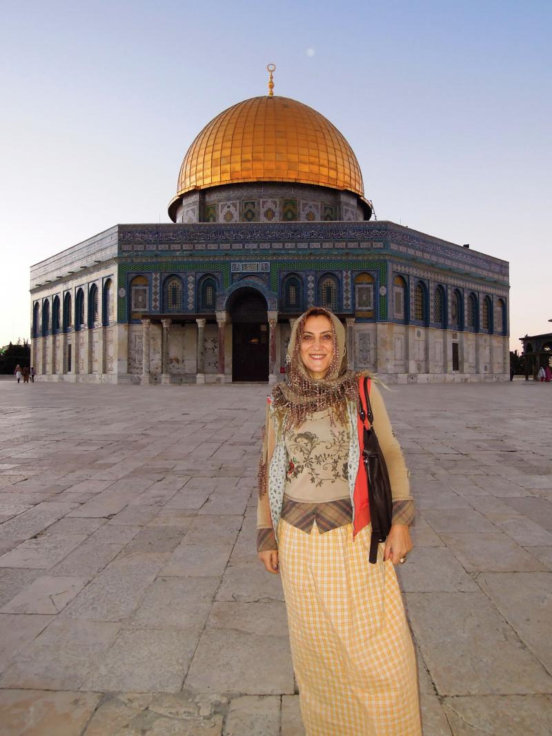 Dilek Biçki: “Bir seyahatimde doğuya gidiyorsam bir sonrakinde batıya gidiyorum”