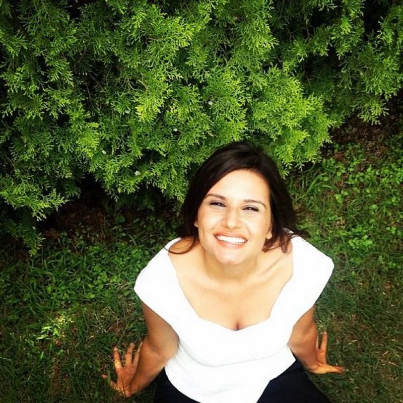 Elif Özgen: “İnsan gittiği yerdeki hayatları anladıkça, kendisinden farklı olana hoşgörüsü de artıyor”