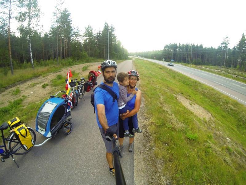 İnci & Soner Sarıhan: “Küresel ısınma tehlikesine dikkat çekmek ve bisiklet kültürünün ülkemizde de gelişebilmesi için yolculuklarımızı önemli bir adım olarak görüyoruz”