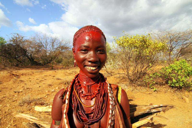 İbrahim Temo:"Sizden binlerce kilometre ötede insanlar var, sizin gibi nefes alıyorlar, sabah uyanıyorlar, akşam uyuyorlar ama bu hayatı sizden farklı yaşıyorlar. "