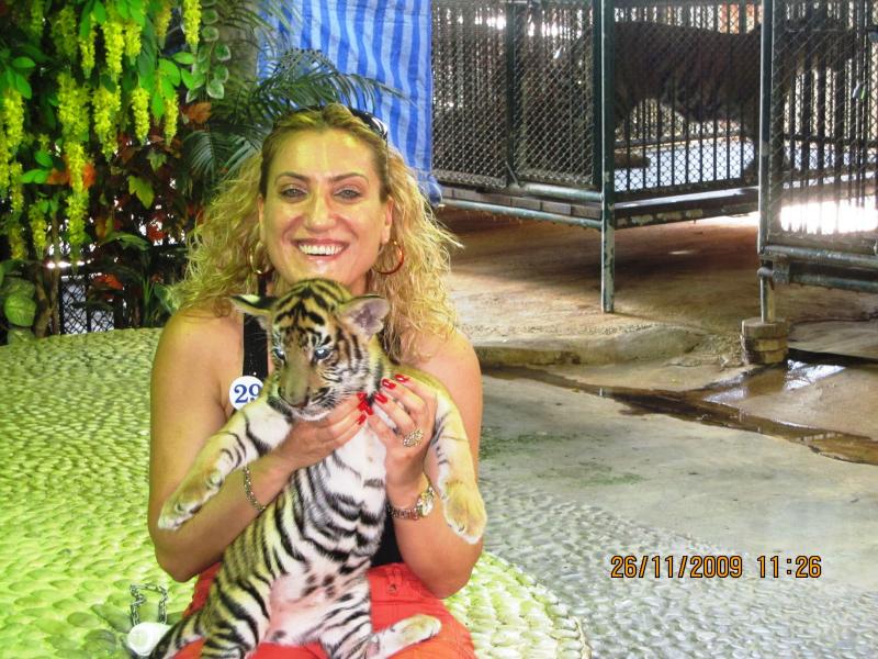 Dilek Biçki: “Bir seyahatimde doğuya gidiyorsam bir sonrakinde batıya gidiyorum”