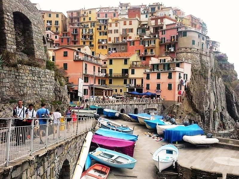 Gülfer Duran Kanlı: “Kahveyi çok sevdiğimden ve muhtemelen her yazımı da kahve içerek yazdığımdan kahveci gezgin oluverdim”